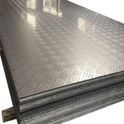 2000〜2000mm 長さ JIS標準 Q235 A36 Q345 軽度の熱巻き炭酸鋼の四角形の床プレート