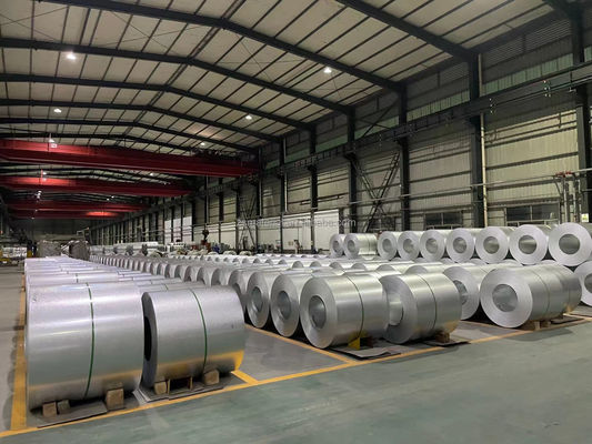 3-5トンのコイル重量 GB 標準 Q235 Q355 DC01 冷熱巻き G40 G60 G150 G350 G550 G90 建築用鋼筋コイル